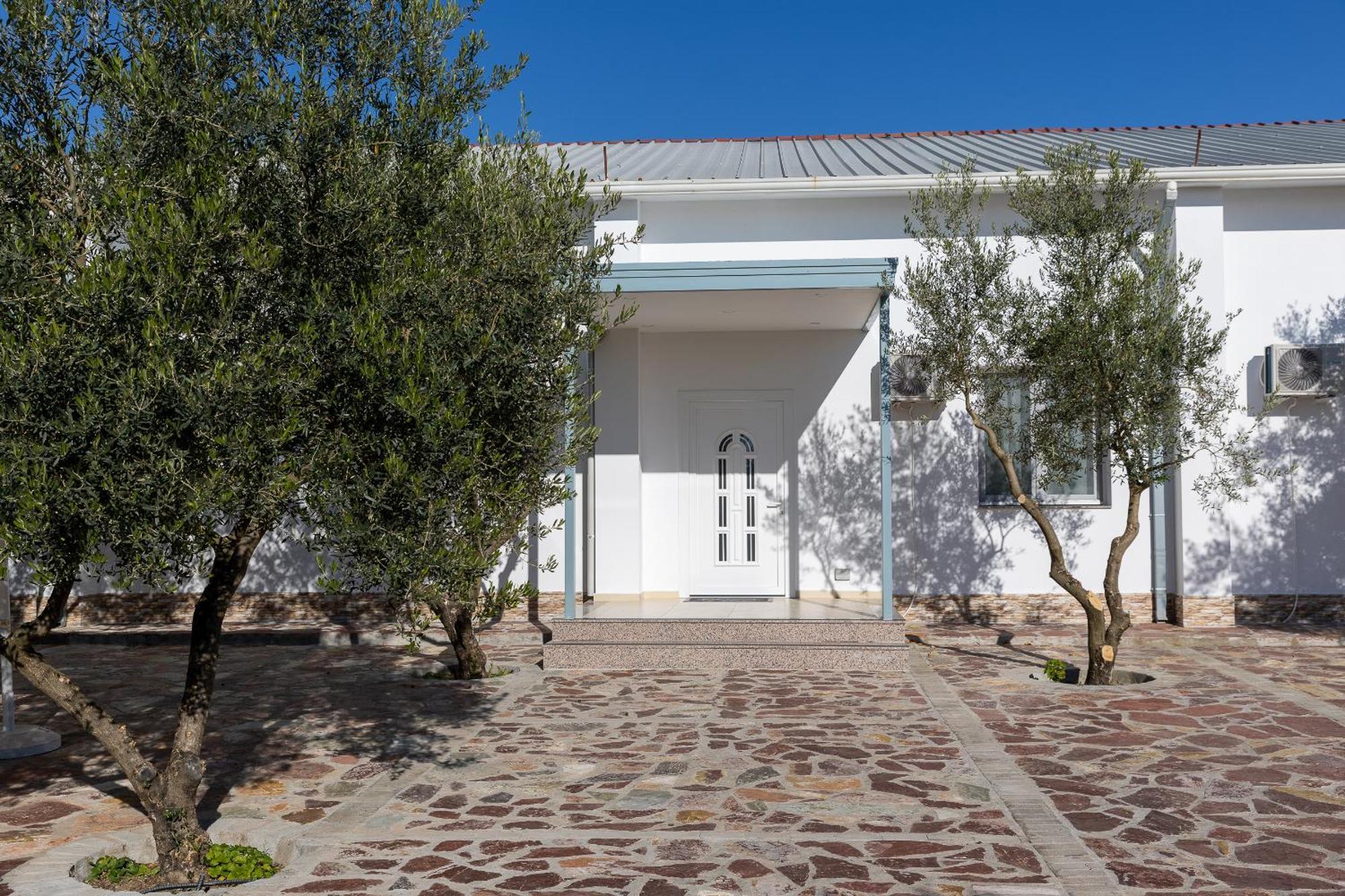Hotel Paradise Shkoder Exterior photo